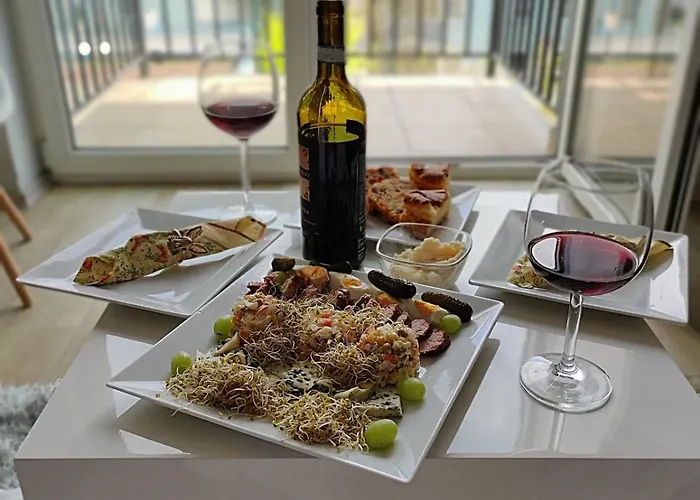 Cozy For A Couple - 10 Min From The Airport Apartmán *